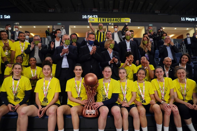Капітан збірної України Ягупова здобула перший чемпіонський титул за кордоном