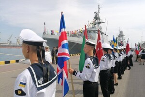 День военно-морских сил Украины: в Одессу приехал Зеленский (обновлено)