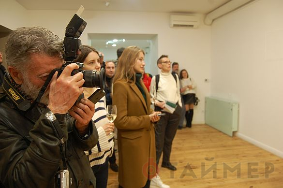 Одесский художник показал свой минималистский проект
