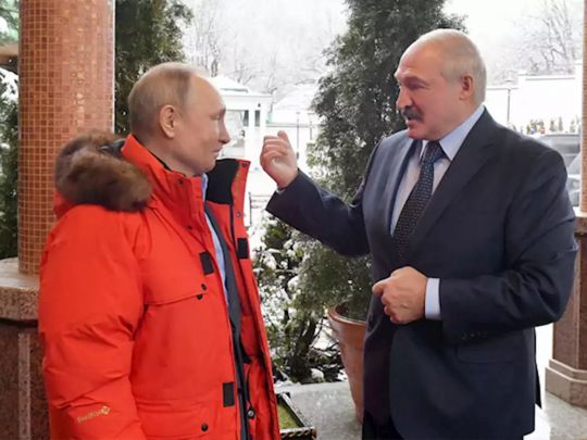 «З Україною треба щось робити»: Лукашенко розповів, як «розривався» між Путіним та Зеленським