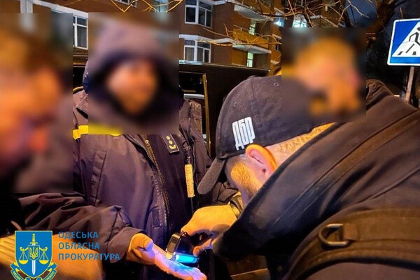 В Одессе пожарные попались на получении взятки