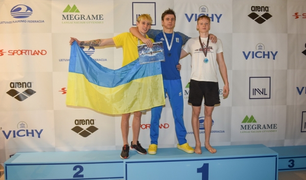 Плавання. Одеські спортсмени завоювали 13 медалей на міжнародному турнірі