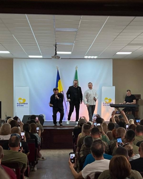 Горбунов, Пономарьов та Дзідзьо зібрали вражаючу суму для ЗСУ