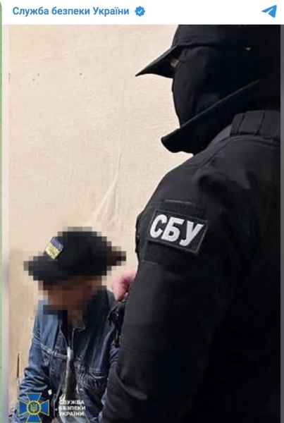 «Заробляли» на ухилянтах: викрито 4 військкомів та голів медкомісій на корупції