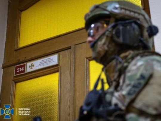 «Зачищають політичне поле»: силовики отримали з Банкової наказ «рвати» Кличка та його оточення, — експерт