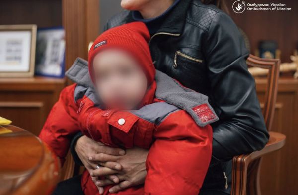 Україна повернула ще чотирьох дітей, вкрадених окупантами