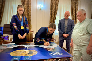 В Одессе поздравили чемпионок Олимпийских игр по фехтованию
