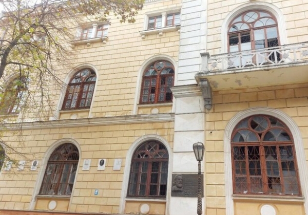 В результате вчерашнего обстрела Одессы получили повреждения более 20 объектов культурного наследия: перечень В результате вчерашнего обстрела Одессы получили повреждения более 20 объектов культурного наследия: перечень