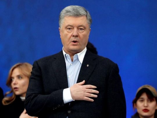 Порошенко вимагав «Бойка геть!», а по суті підтримував промосковського політика, бо має з ним давні відносини, — Олещук