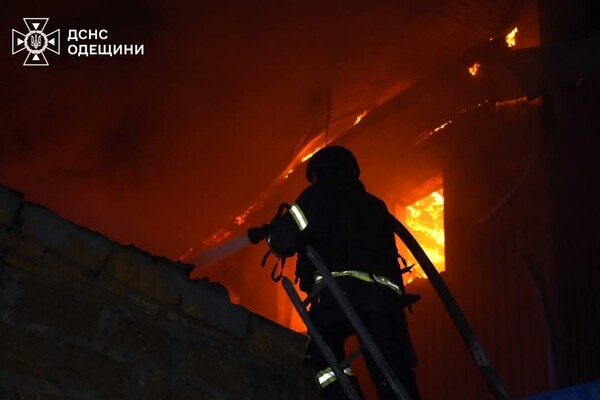 Пожары и пострадавшие в пригороде Одессы: последствия вечерней атаки БпЛА