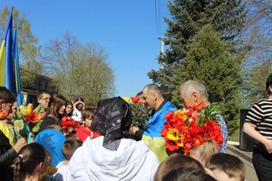Был в плену более тысячи дней: в Одесскую область вернулся защитник Украины