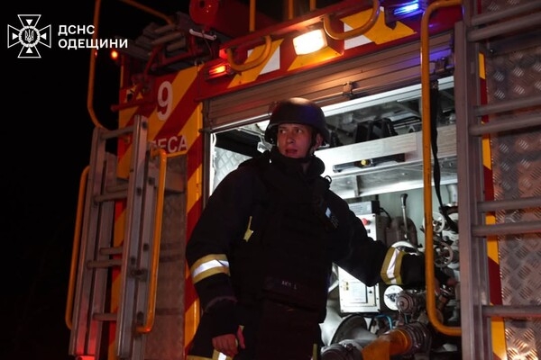 Пожары и пострадавшие в пригороде Одессы: последствия вечерней атаки БпЛА