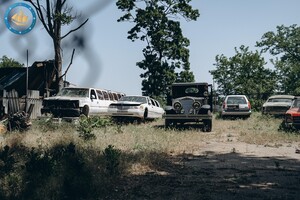 Российская атака разрушила Одесскую киностудию: уничтожены декорации к фильму "Довженко"