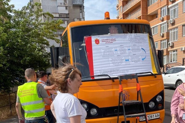 Ночной обстрел Одессы: погибли супруги, среди пострадавших дети (обновлено)