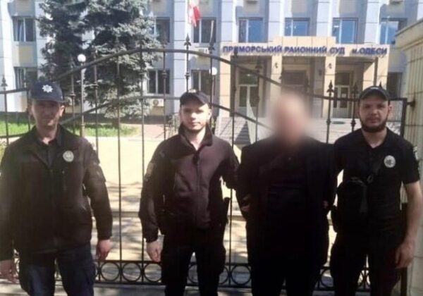 Присвоил более 12 миллионов гривен: в Одессе будут судить основателя финансовой пирамиды Присвоил более 12 миллионов гривен: в Одессе будут судить основателя финансовой пирамиды