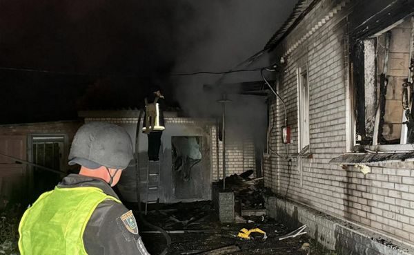 Дрони ворога вночі атакували Охтирку та&nbsp;Ізмаїл: у&nbsp;містах сильні пожежі, є&nbsp;поранені (фото)