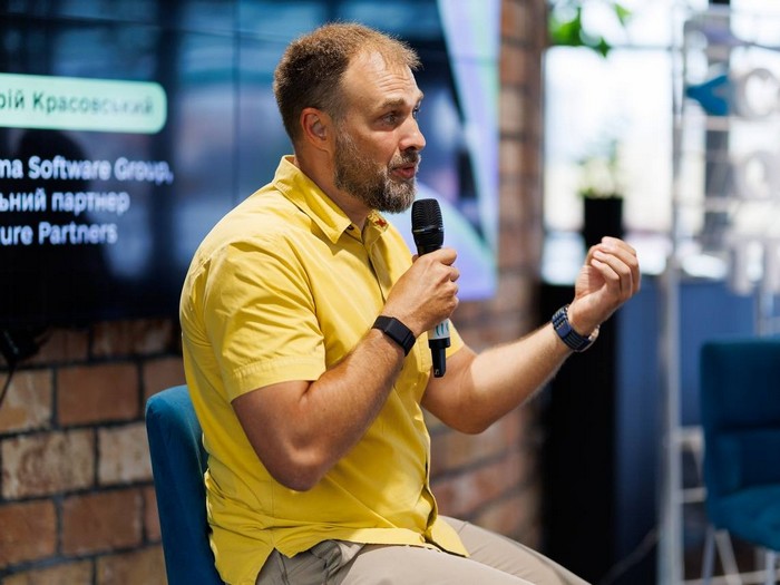 FAVBET Tech підтримала нову подію CEO Talks, присвячену розвитку ІТ-бізнесу в&nbsp;часи турбулентності
