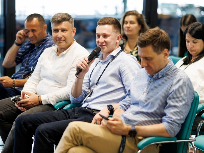 FAVBET Tech підтримала нову подію CEO Talks, присвячену розвитку ІТ-бізнесу в&nbsp;часи турбулентності