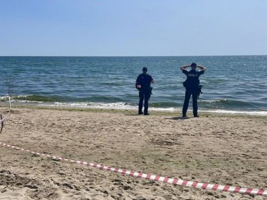 На&nbsp;пляжі в&nbsp;курортній Затоці вибухнули міни: є&nbsp;жертви