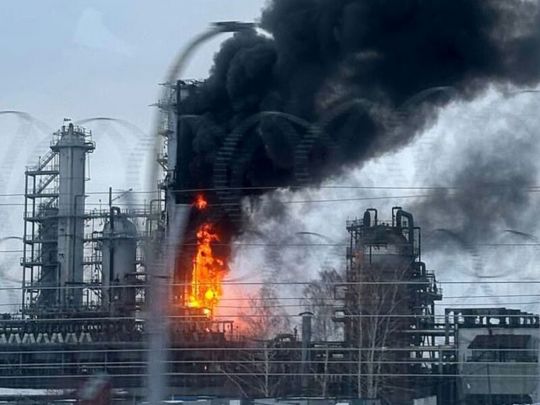 Україна має право бити по&nbsp;нафтопереробці росії&nbsp;&mdash; військовий експерт