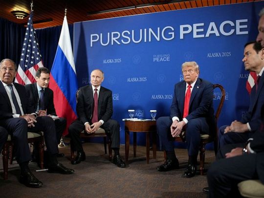 В&nbsp;готелі на&nbsp;Алясці знайшли урядові документи США щодо зустрічі Трампа і&nbsp;путіна: що&nbsp;там цікавого