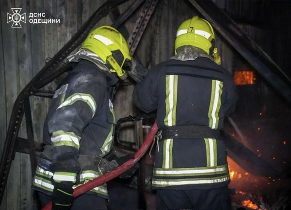 Росія атакувала Україну безпілотниками: де&nbsp;пролунали вибухи