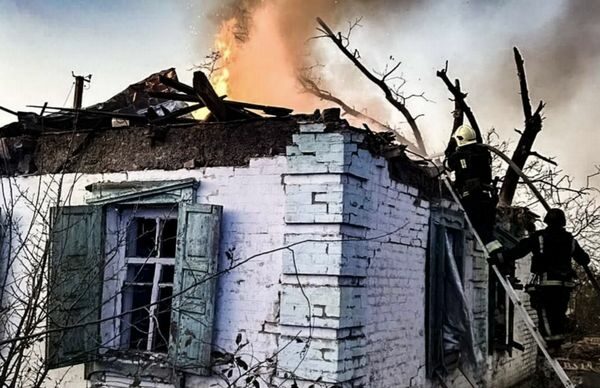 Окупанти вдарили по&nbsp;Лозовій на&nbsp;Харківщині: бомба пролетіла 130&nbsp;км