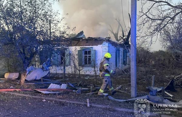 Окупанти вдарили по&nbsp;Лозовій на&nbsp;Харківщині: бомба пролетіла 130&nbsp;км