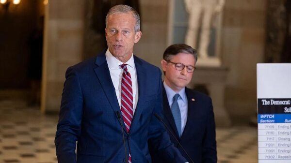 Тупик в Сенате отбросил шатдаун США на вторую неделю