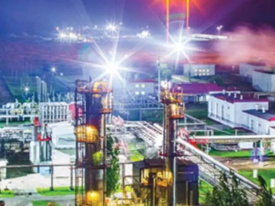Великий газопереробний завод атакований у&nbsp;Волгоградській області росії