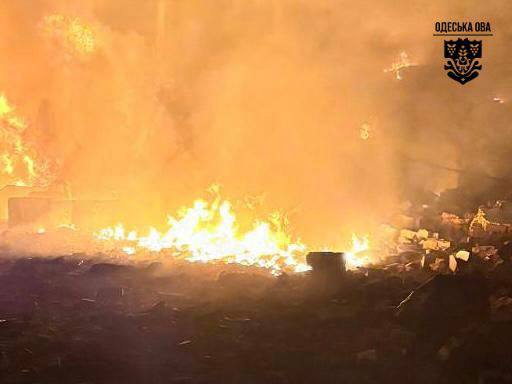 Росіяни атакували вночі Одесу, Суми та&nbsp;Дніпропетровщину (фото)