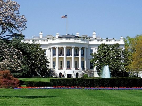 США тиснуть на&nbsp;Київ: Вашингтон пропонує Зеленському &laquo;мирний план&raquo; із&nbsp;поступками територіями та&nbsp;зброєю
