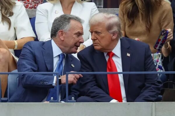Трамп защищает Уиткоффа после утечки аудиозаписи с советами российскому чиновнику Трамп защищает Уиткоффа после утечки аудиозаписи с советами российскому чиновнику