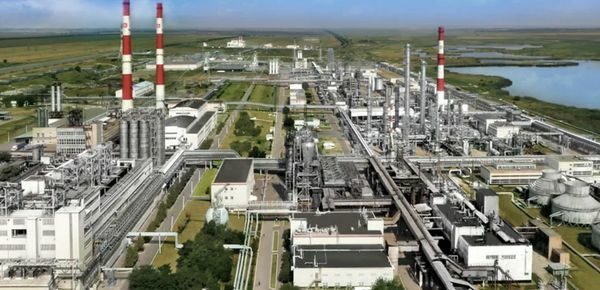 Україна завдала ударів по&nbsp;хімічному заводу у&nbsp;Будьоннівську та&nbsp;ТЕС на&nbsp;окупованому Донбасі (фото, відео)