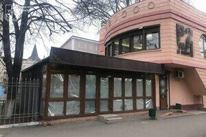 Склад вместо летней площадки на Канатной: в Одессе демонтировали нахалстрой
