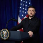Зеленский объяснил, при каком условии Украина может отвести войска из Донбасса и когда может завершиться война