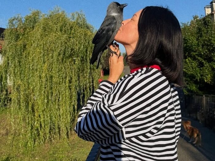 Могла бути з&nbsp;якимось заможним дідом: популярна блогерка вразила зізнанням