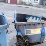 В Одессе мужчина поджег десяток мусорников: какое наказание ему грозит