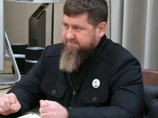 &laquo;Знаходиться біля вхідних дверей на&nbsp;концерт Кобзона&raquo;: ГУР&nbsp;МО про стан Кадирова та&nbsp;істерики у&nbsp;кремлі