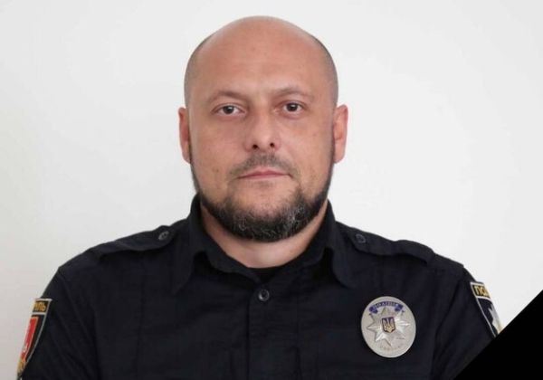 Получил ранения во время обстрела Одессы перед Новым годом: в больнице скончался патрульный