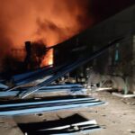 Ночной обстрел юга Одесчины: россияне ударили по энергообъекту и админзданию