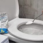 Кличко не рекомендує: киян закликали не спускати сіль в унітаз
