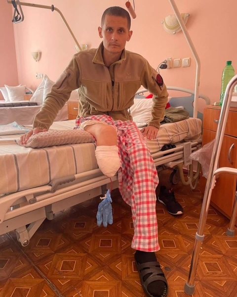 &laquo;Потемніло в&nbsp;очах, всі кричать, я&nbsp;хотів вже прощатися з&nbsp;життям&raquo;: історія бармена, який став штурмовиком