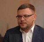Приховане кримінальне минуле робить директора НАБУ легким об’єктом шантажу: політолог назвав можливі причини звільнення Кривоноса