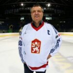 Чемпіону світу та віцечемпіону Олімпійських ігор з хокею ампутували ногу (фото)