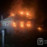 Палають міста і будинки, сотні без світла, є постраждалі: нова хвиля атак накрила Україну