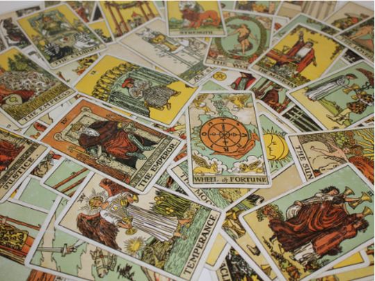 Ракам&nbsp;&mdash; &laquo;Туз Кубків&raquo; і&nbsp;тепло у&nbsp;стосунках, Тільцям -&laquo;Король Пентаклей&raquo; і&nbsp;фінансова стабільність: Таро-прогноз на&nbsp;9 квітня