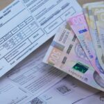 Українцям повернуть гроші: комунальники масово завищували суми в платіжках