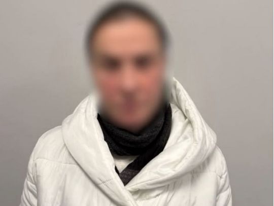 Тіло померлого сина мати-алкоголічка ховала у&nbsp;коробці у&nbsp;шафі: подробиці моторошної історії під Києвом (фото)